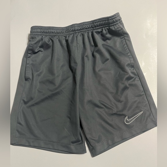 Nike Other - Nike Youth Medium Athletic Shorts